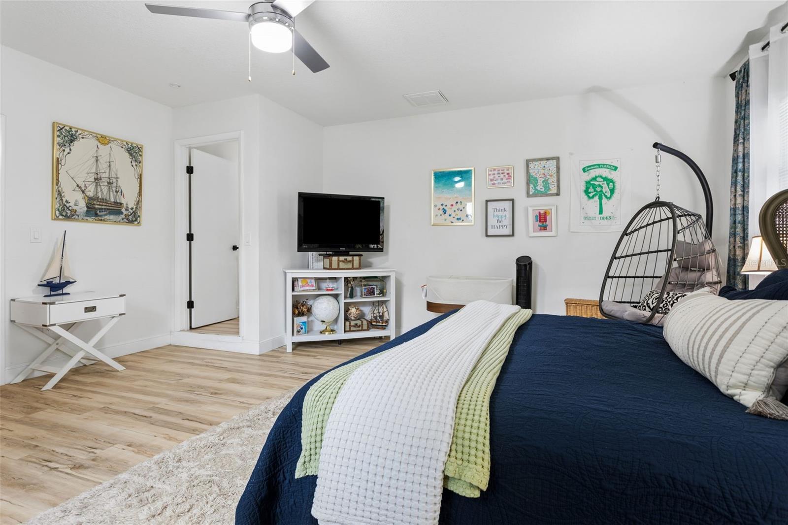 Image 28 of 50 For 1006 Norfolk Street