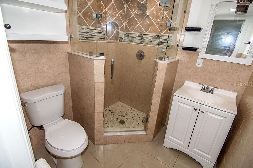 Image 23 of 31 For 6506 Saline Street