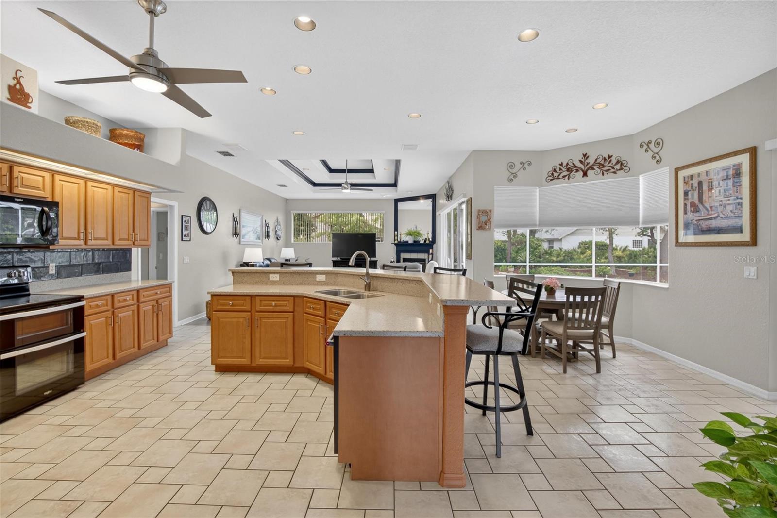 Image 20 of 81 For 2804 Clubhouse Drive