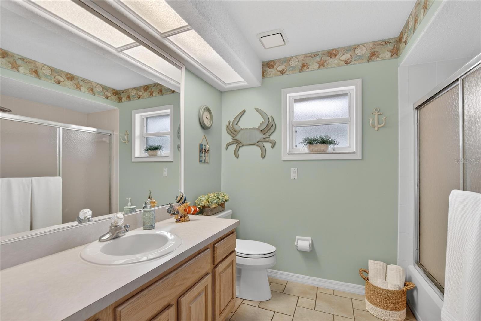 Image 36 of 81 For 2804 Clubhouse Drive