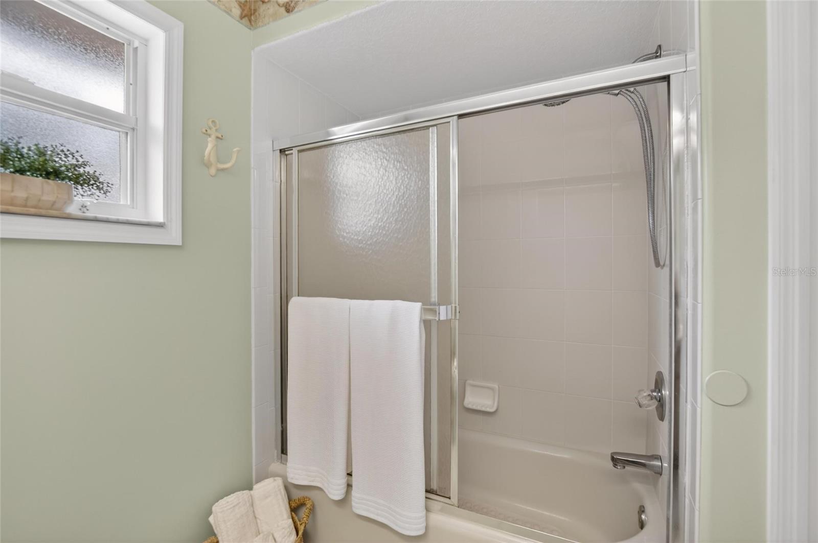 Image 37 of 81 For 2804 Clubhouse Drive