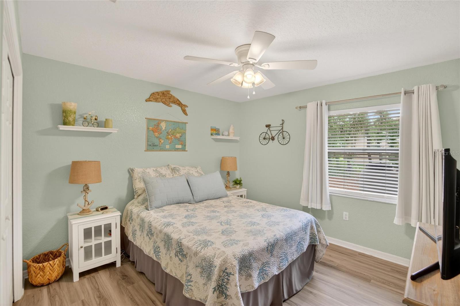 Image 38 of 81 For 2804 Clubhouse Drive