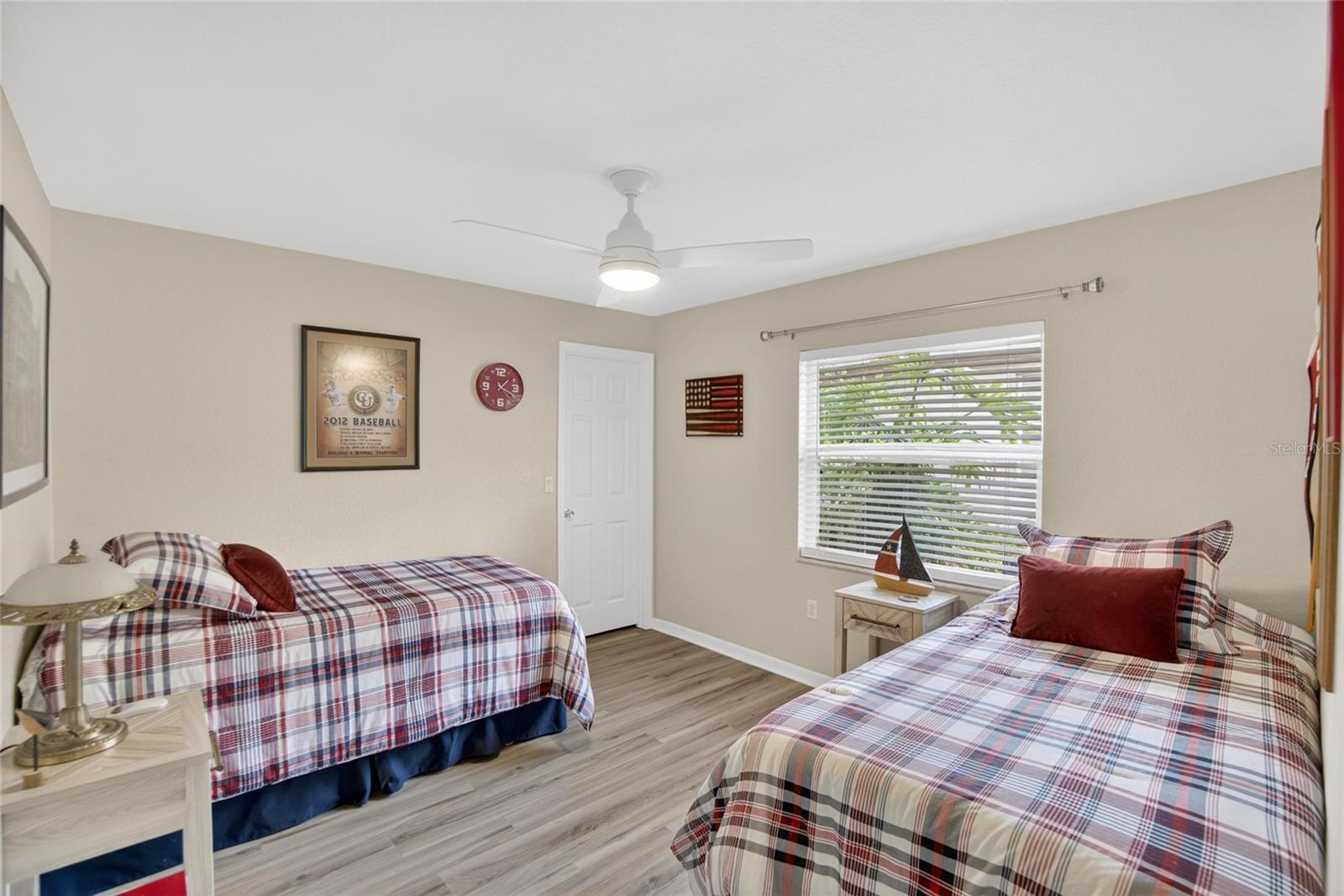 Image 41 of 81 For 2804 Clubhouse Drive