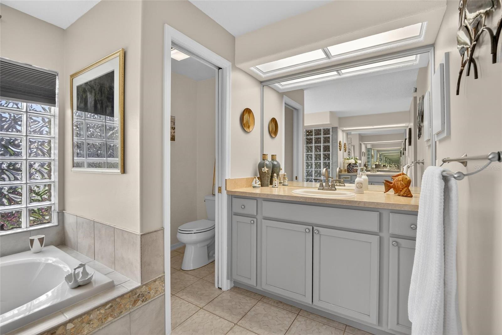 Image 57 of 81 For 2804 Clubhouse Drive