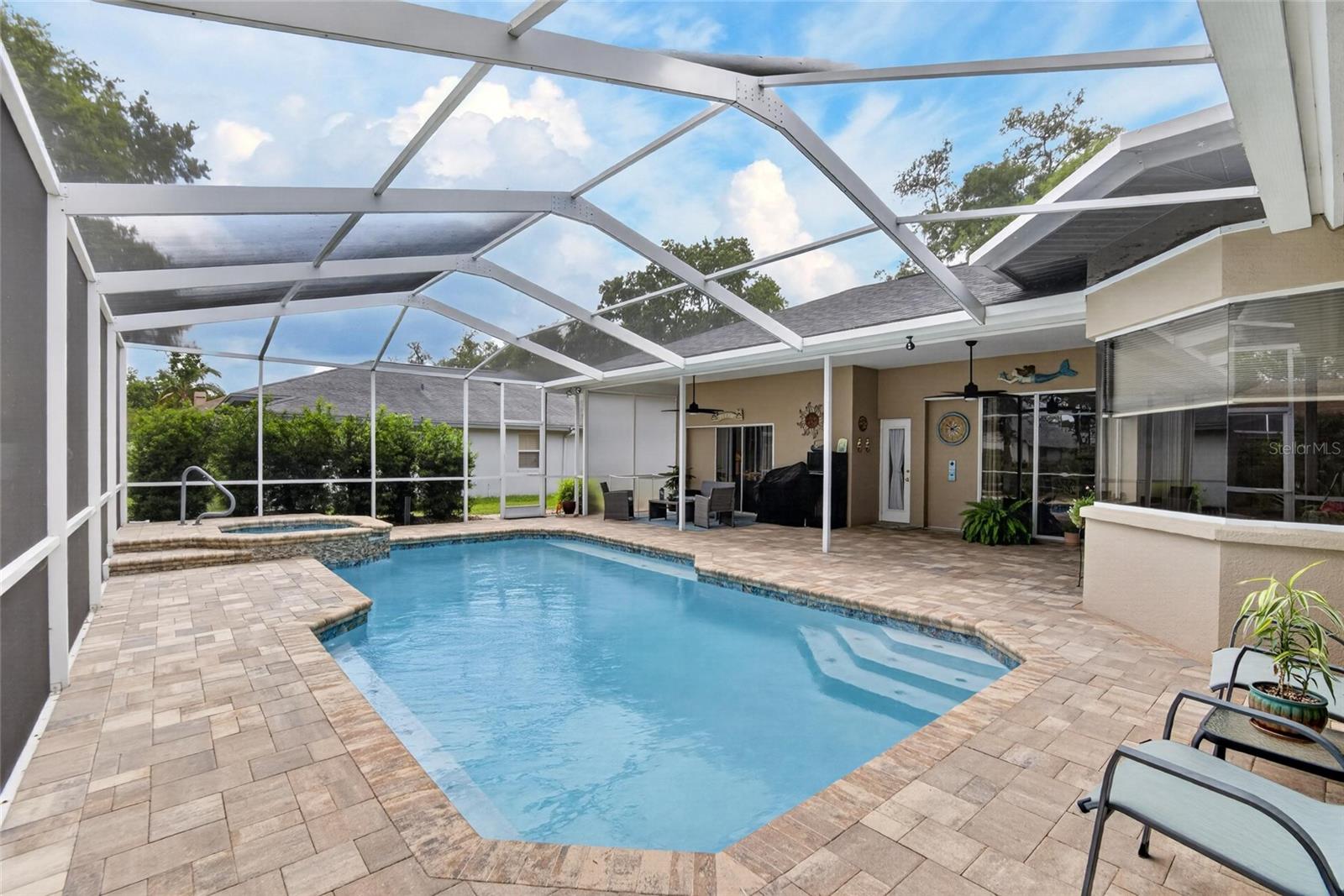 Image 63 of 81 For 2804 Clubhouse Drive