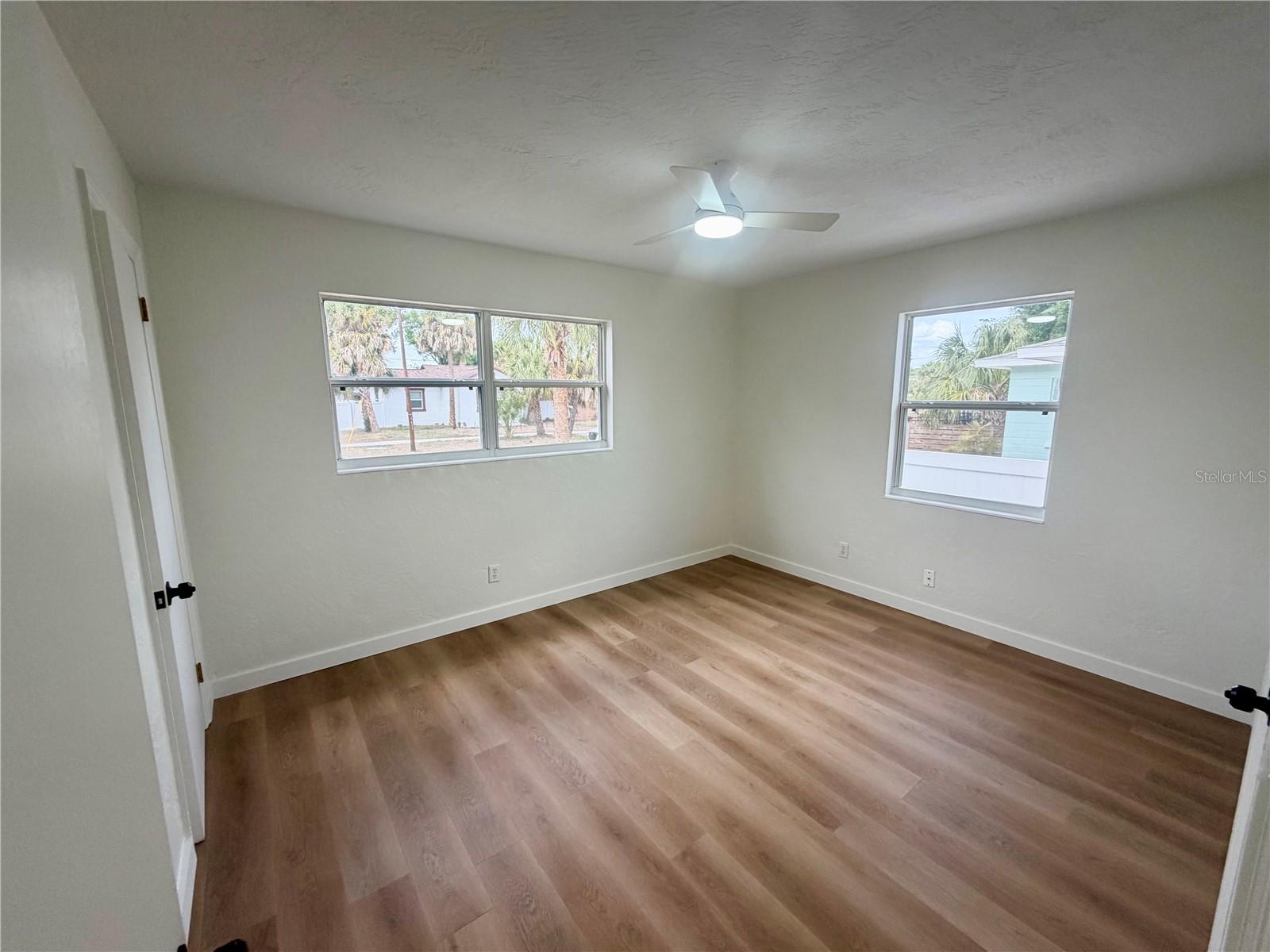 Image 11 of 16 For 3938 2nd Avenue N