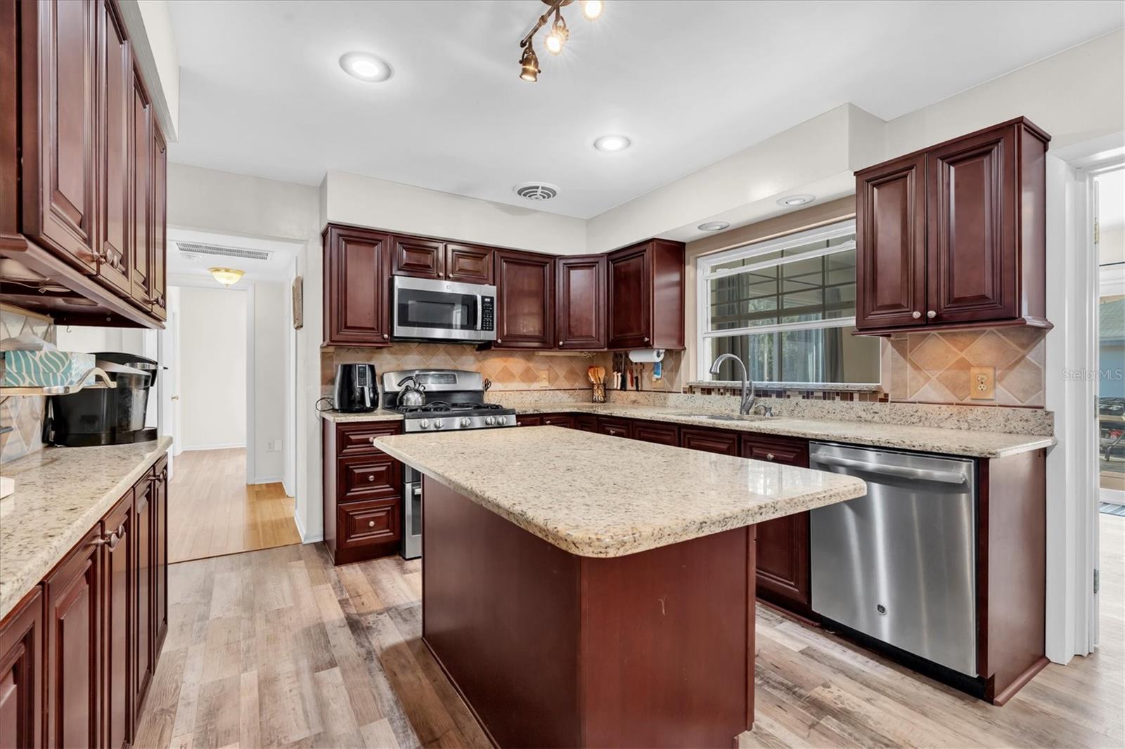 Image 10 of 35 For 29 Southwind Drive