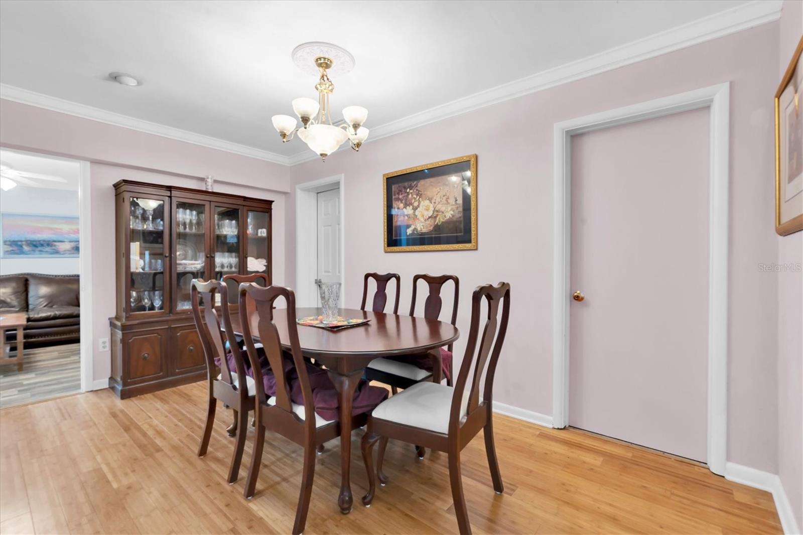 Image 14 of 35 For 29 Southwind Drive