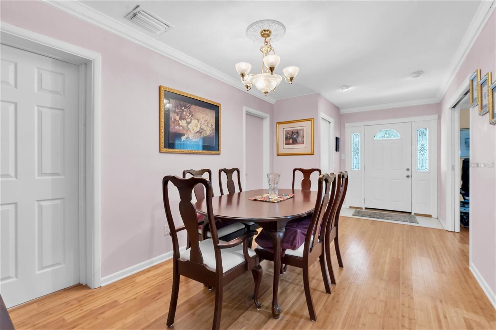 Image 15 of 35 For 29 Southwind Drive