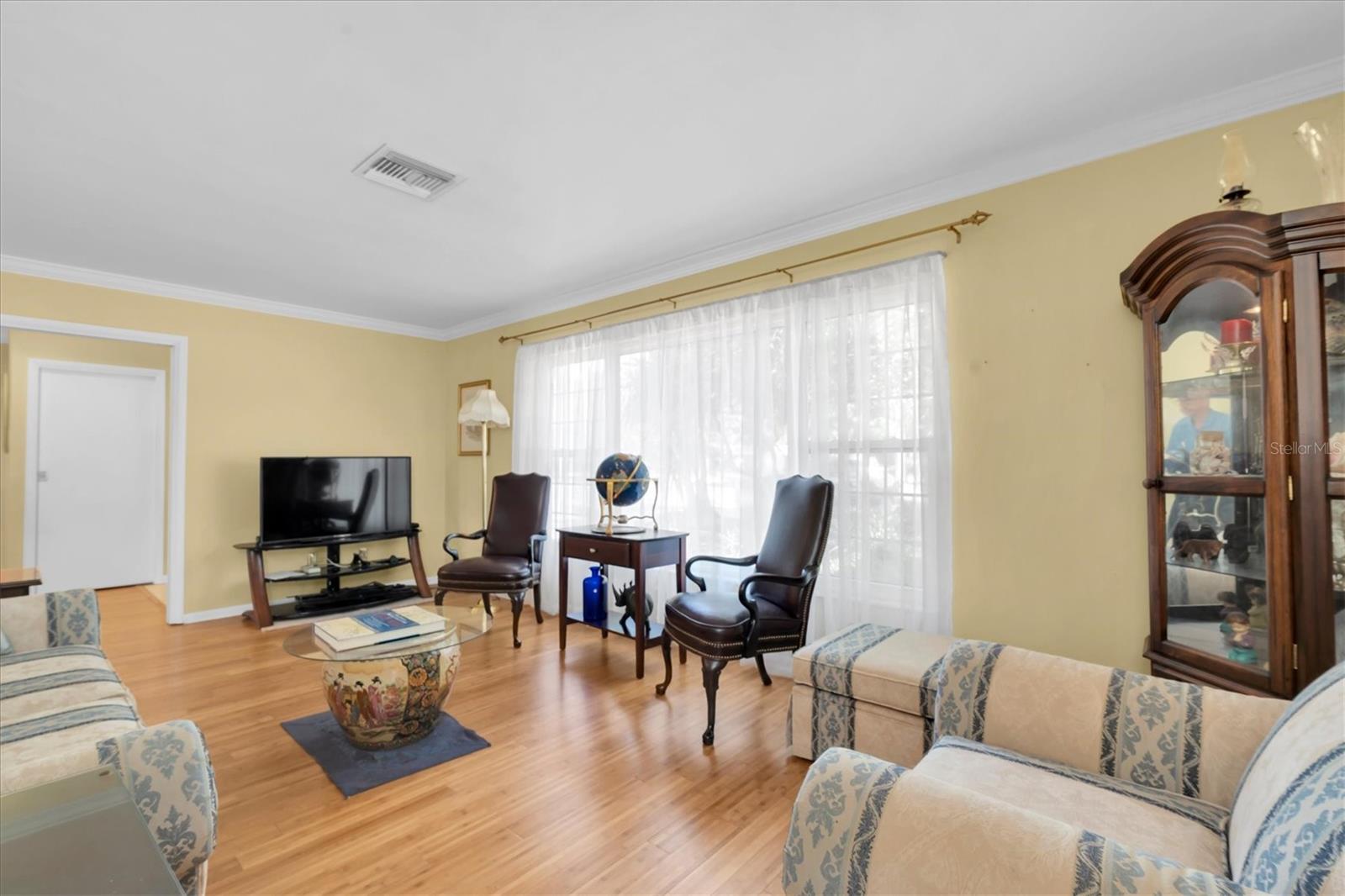 Image 4 of 35 For 29 Southwind Drive