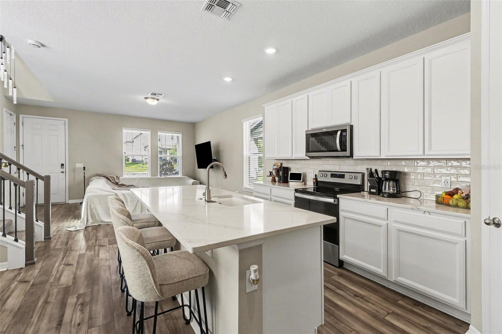 Image 9 of 33 For 14280 Braemar Street