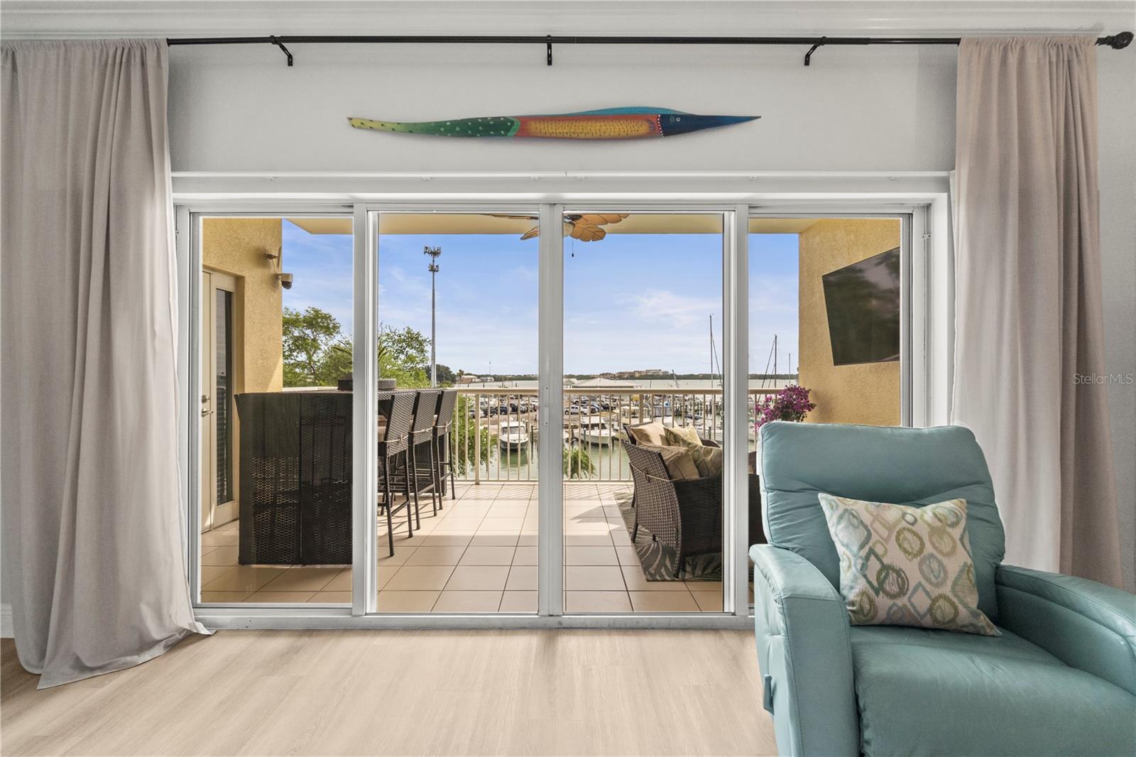 Image 21 of 69 For 425 150th Avenue 2303