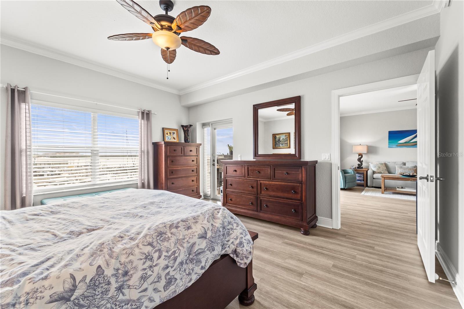 Image 31 of 69 For 425 150th Avenue 2303