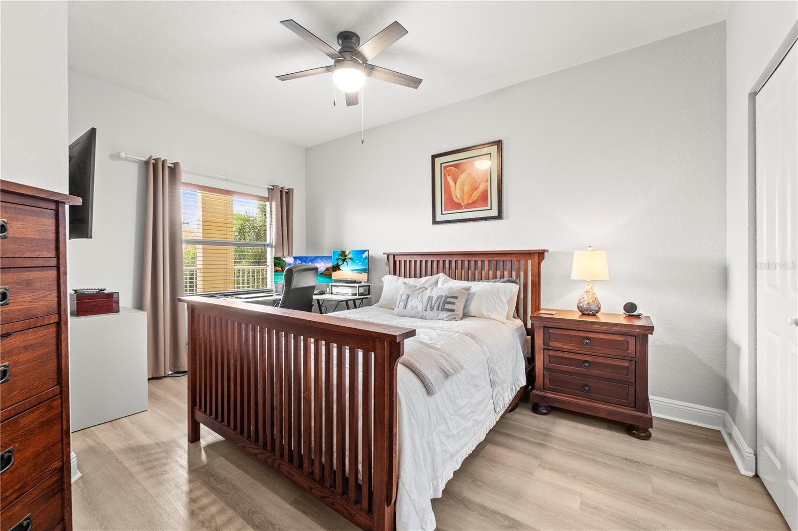 Image 44 of 69 For 425 150th Avenue 2303