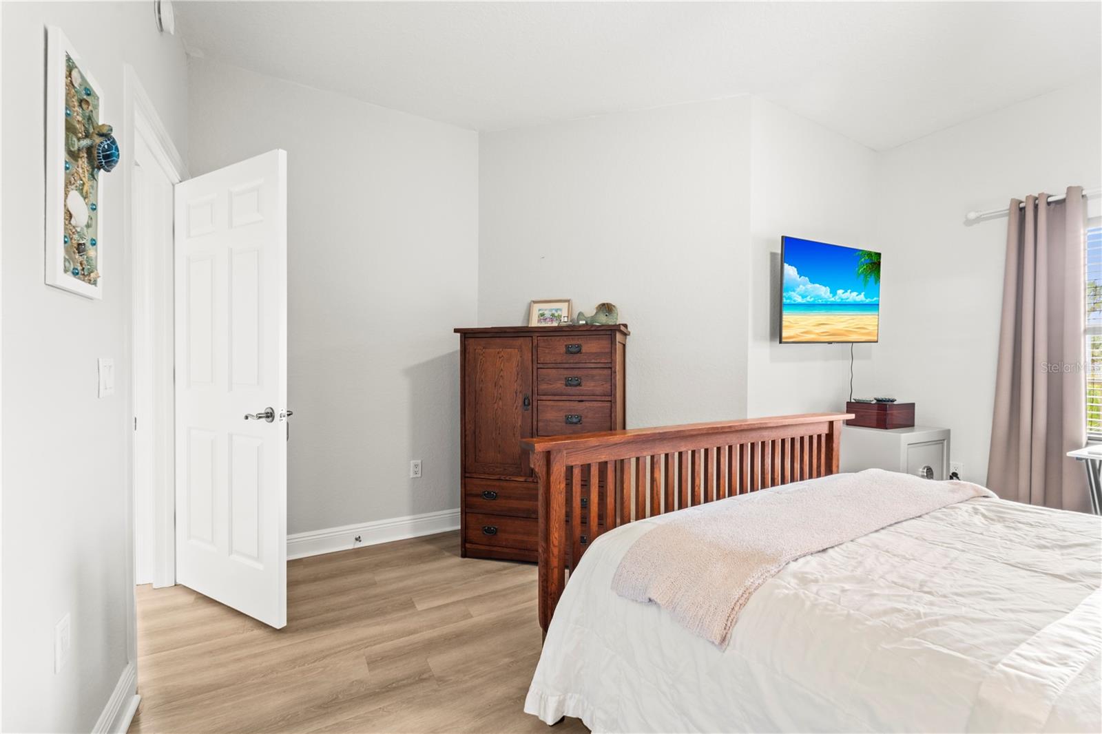 Image 45 of 69 For 425 150th Avenue 2303