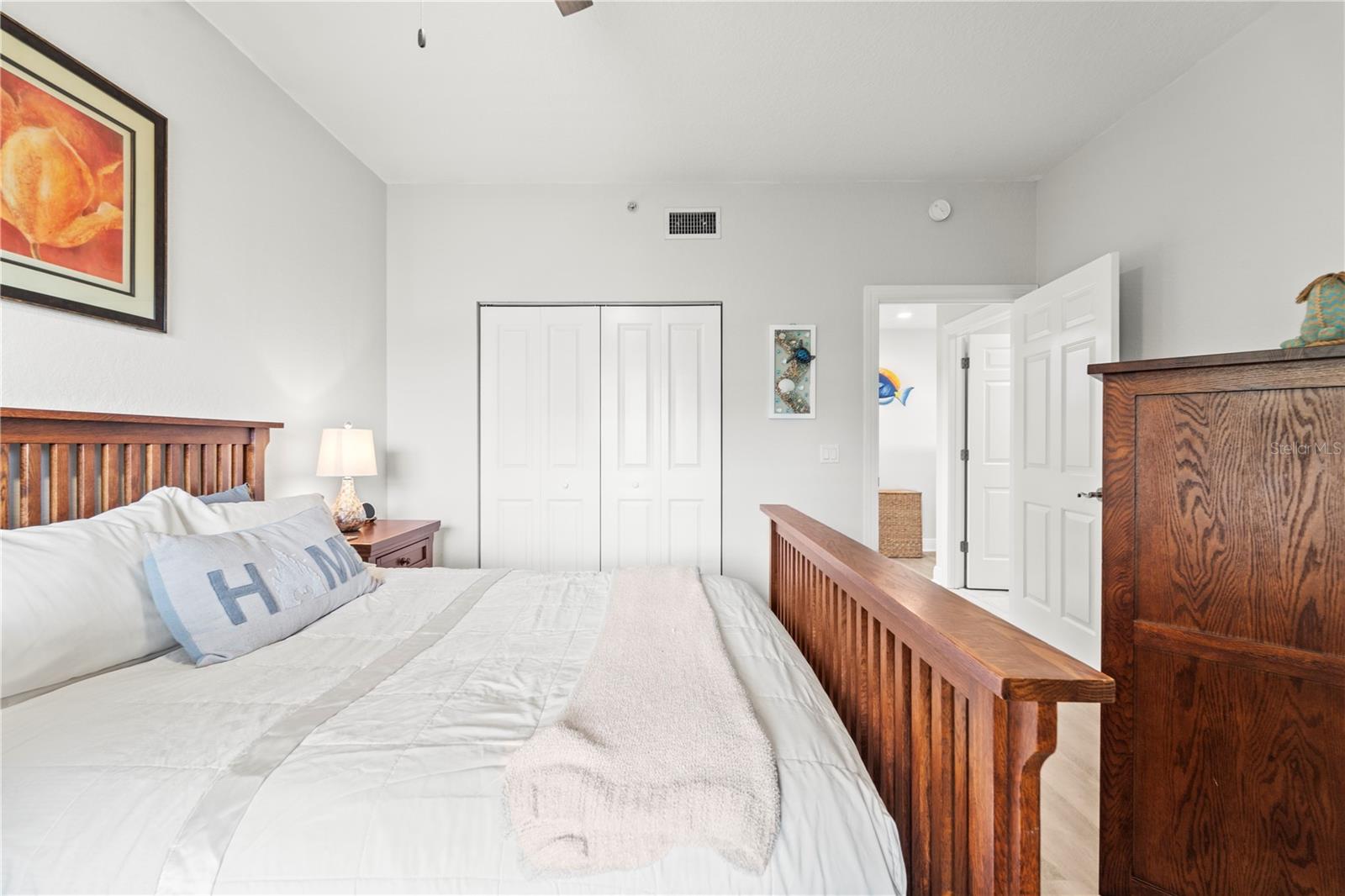 Image 46 of 69 For 425 150th Avenue 2303