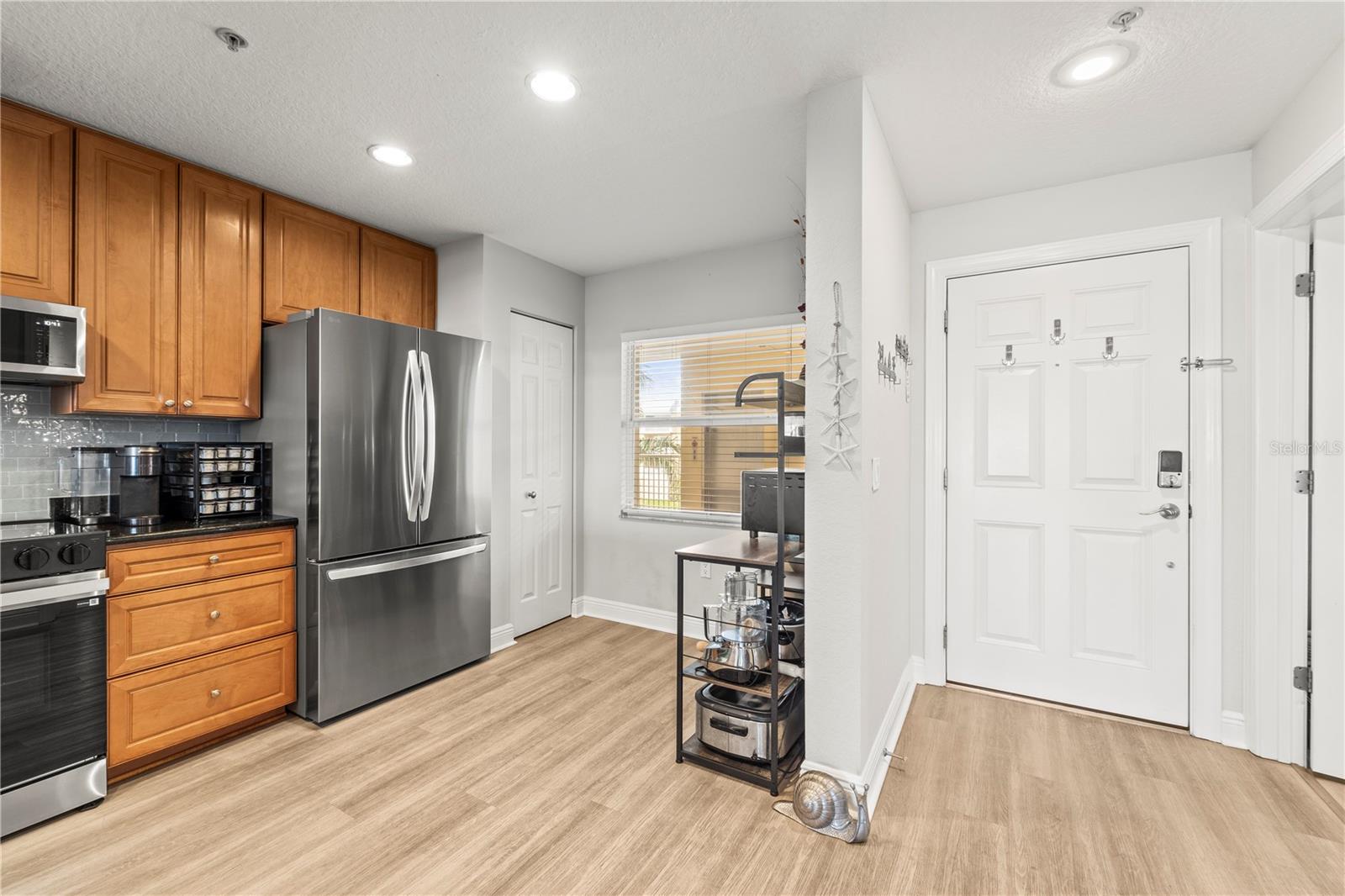 Image 7 of 69 For 425 150th Avenue 2303