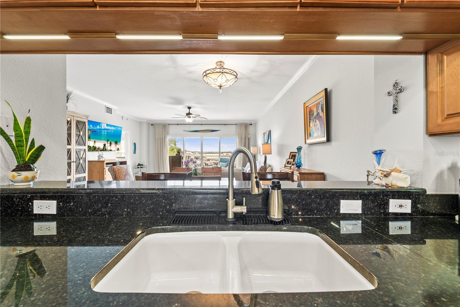 Image 9 of 69 For 425 150th Avenue 2303