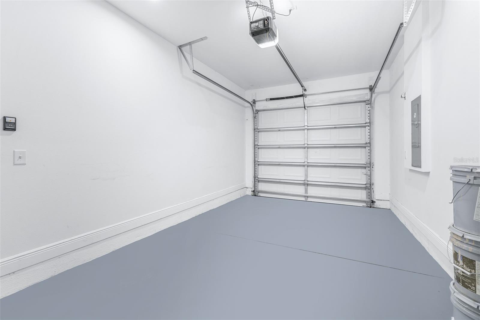 Image 40 of 57 For 1505 North Bay Street