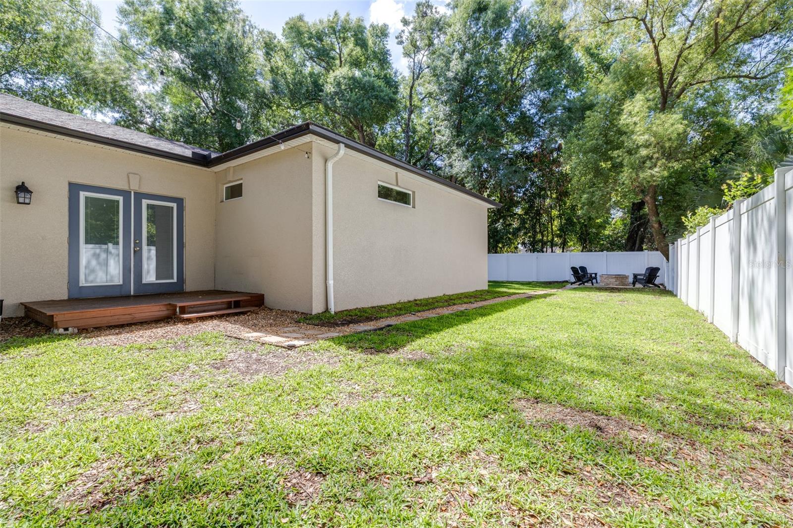 Image 44 of 57 For 1505 North Bay Street