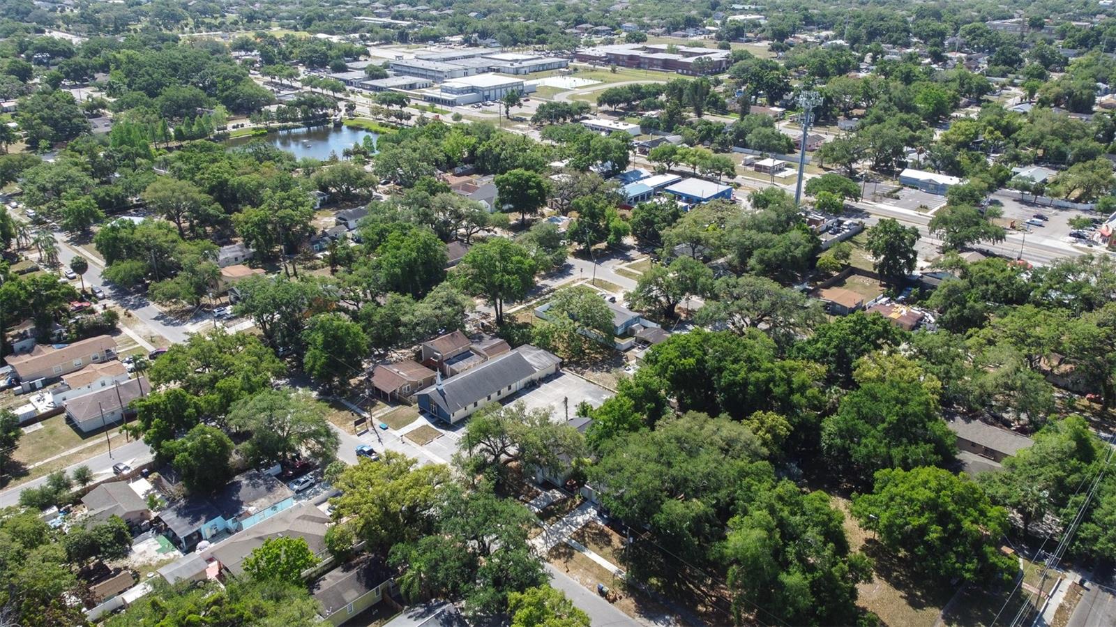 Image 56 of 57 For 1505 North Bay Street