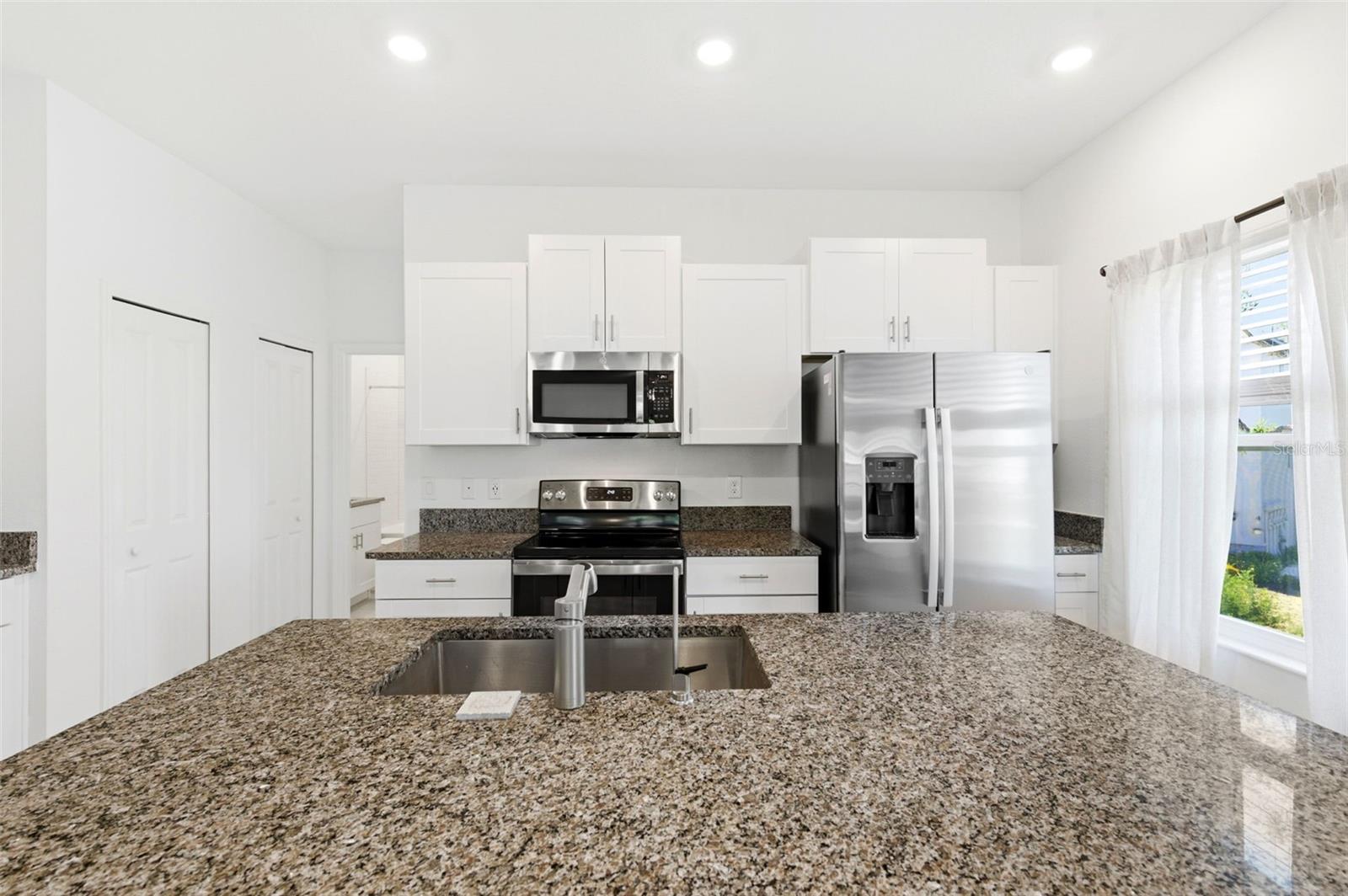 Image 13 of 59 For 873 Tennyson Mill Circle