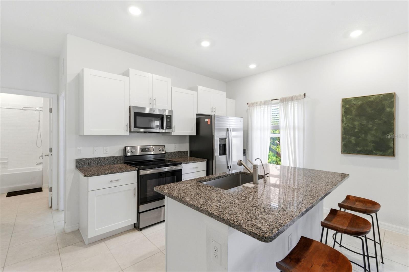 Image 16 of 59 For 873 Tennyson Mill Circle