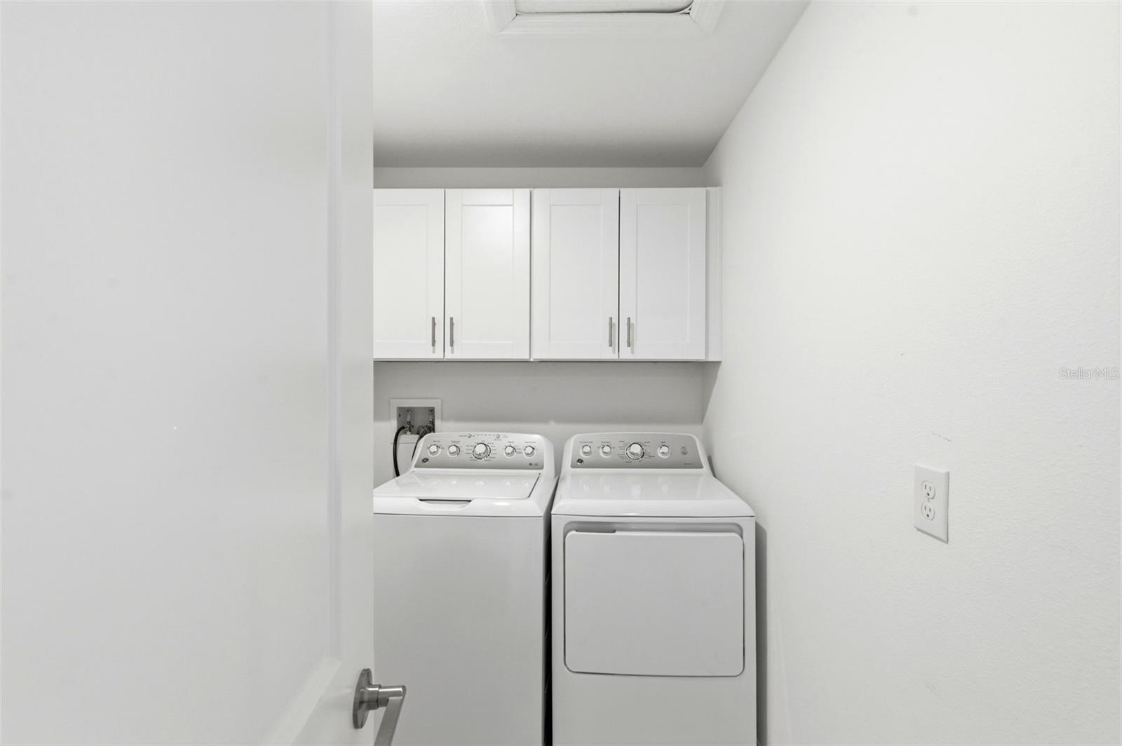 Image 31 of 59 For 873 Tennyson Mill Circle