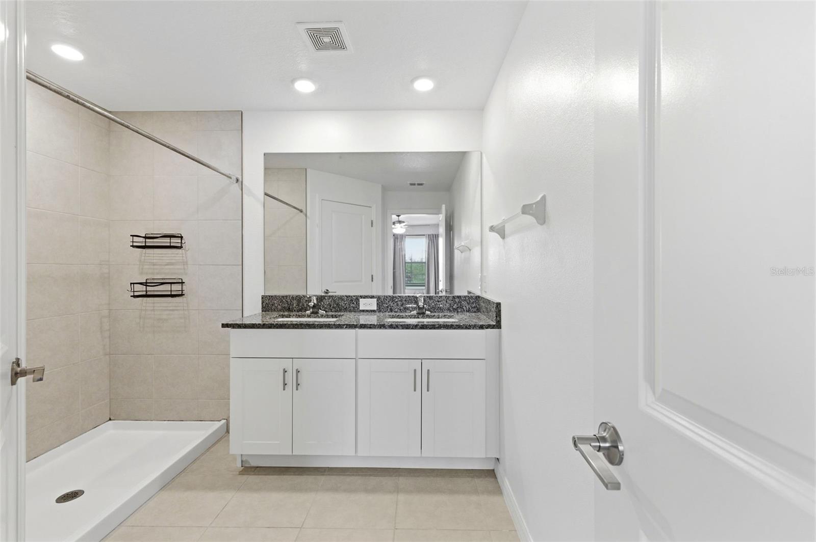 Image 38 of 59 For 873 Tennyson Mill Circle