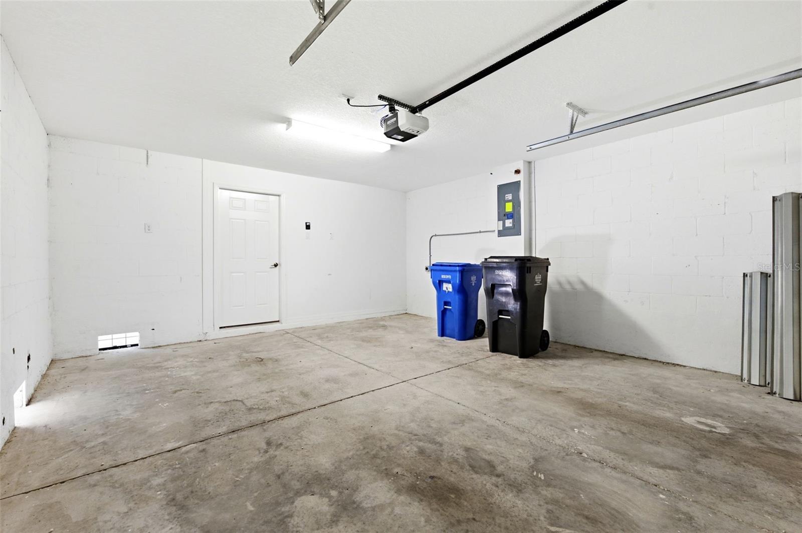 Image 41 of 59 For 873 Tennyson Mill Circle