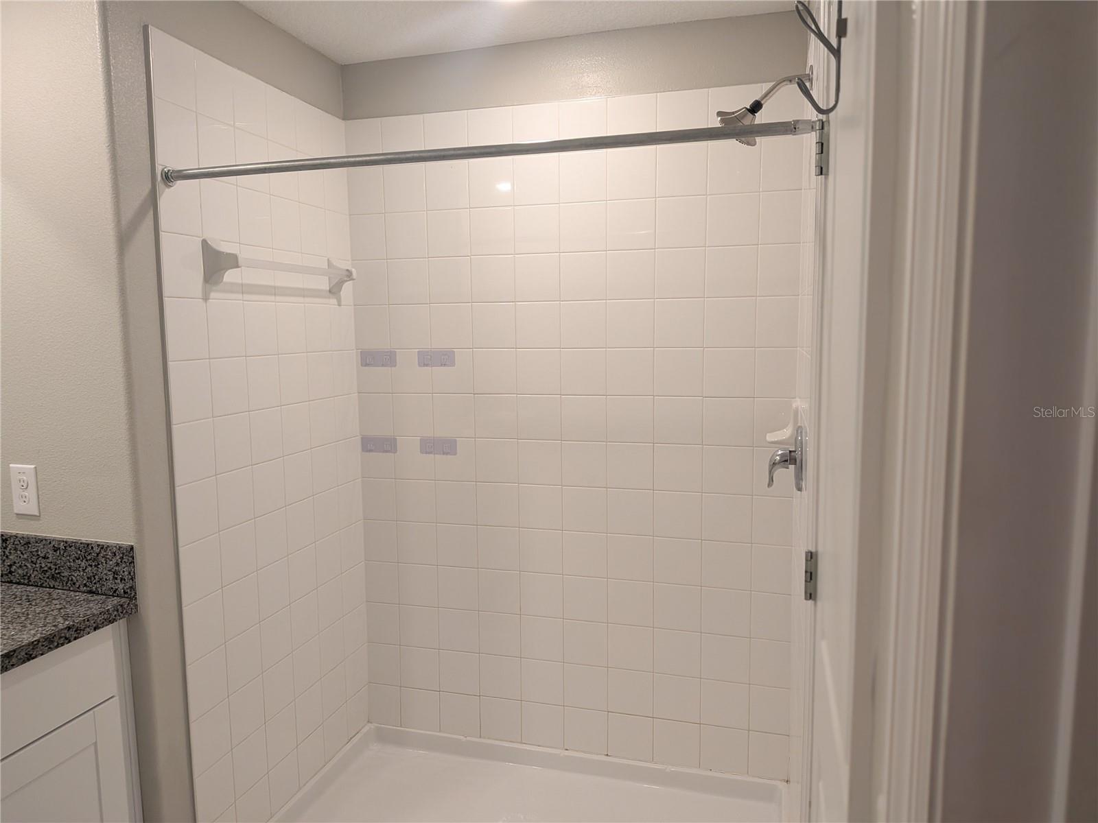 Image 15 of 25 For 446 Argyll Drive