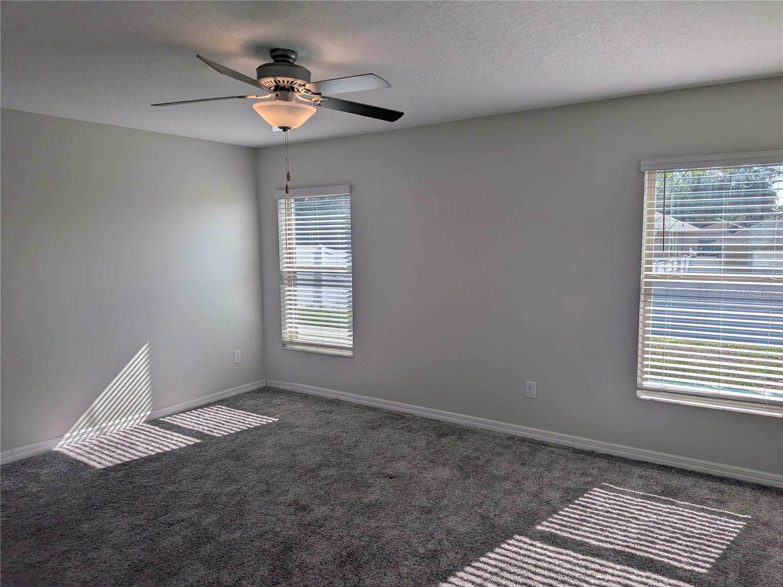 Image 17 of 25 For 446 Argyll Drive