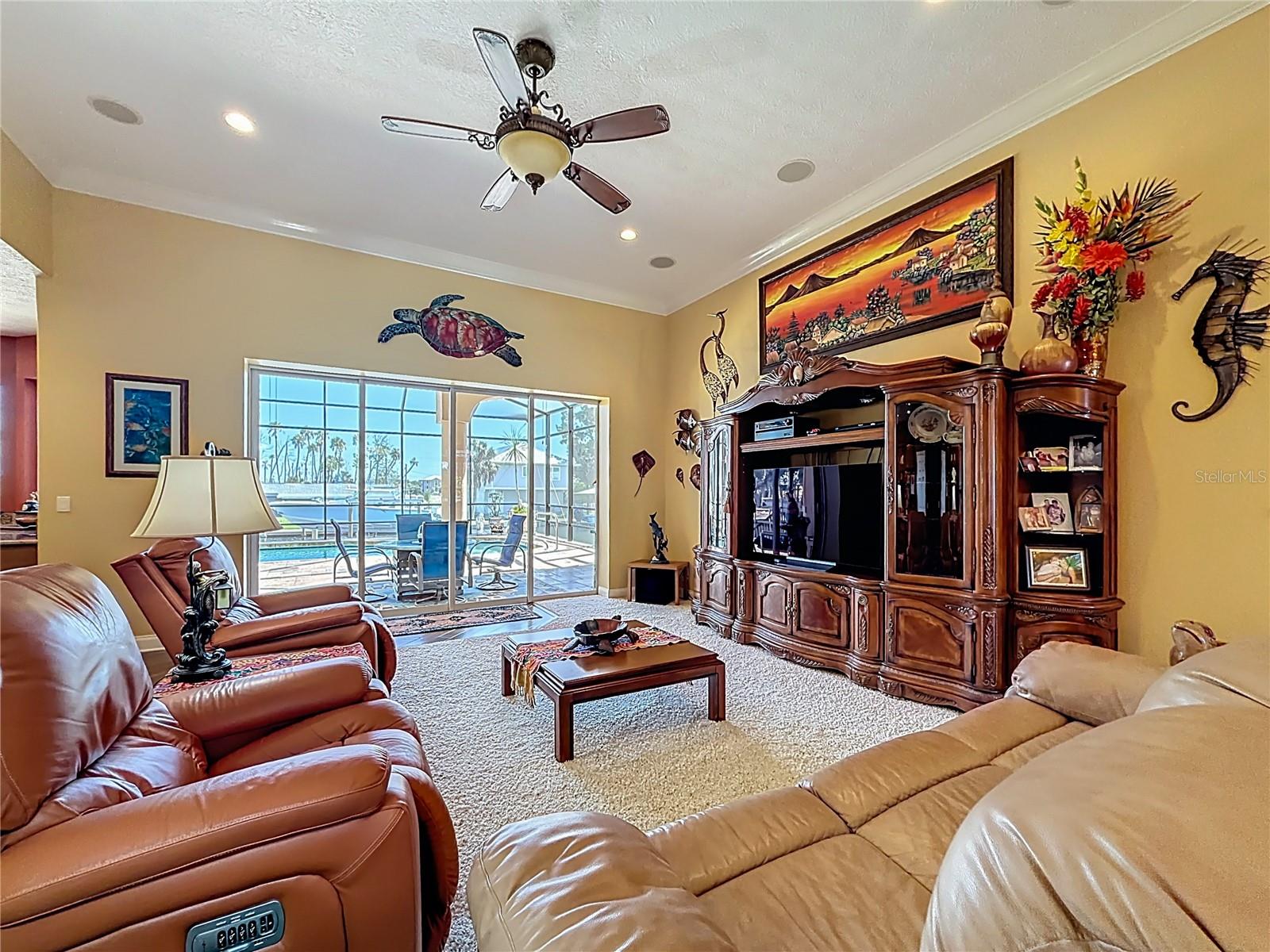 Image 10 of 92 For 1920 16th Street