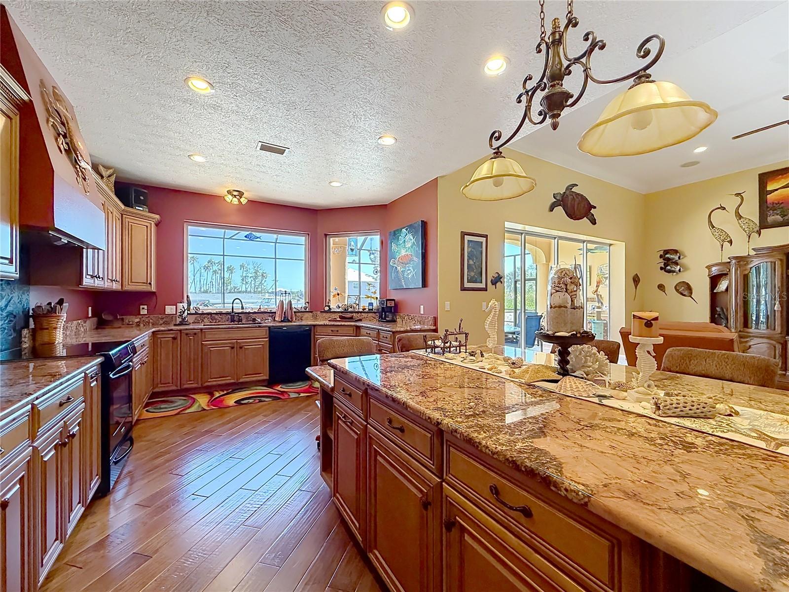 Image 17 of 92 For 1920 16th Street