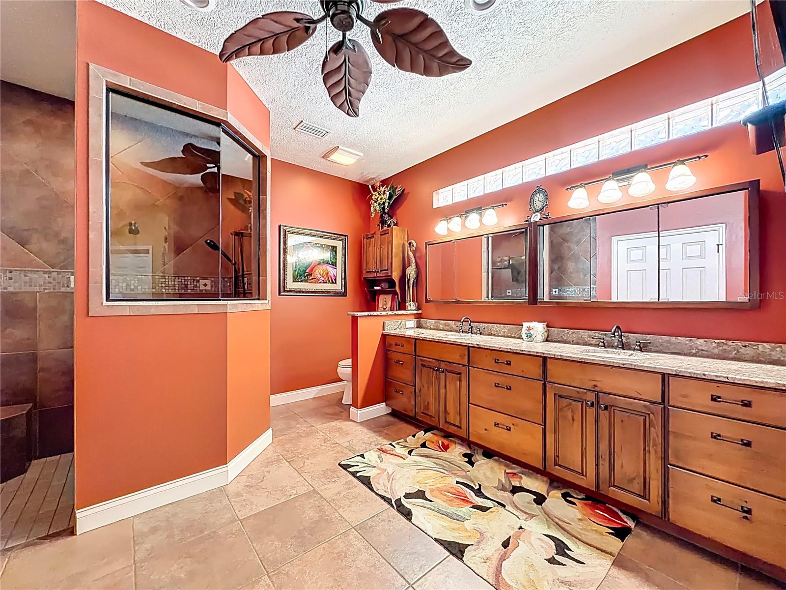 Image 44 of 92 For 1920 16th Street