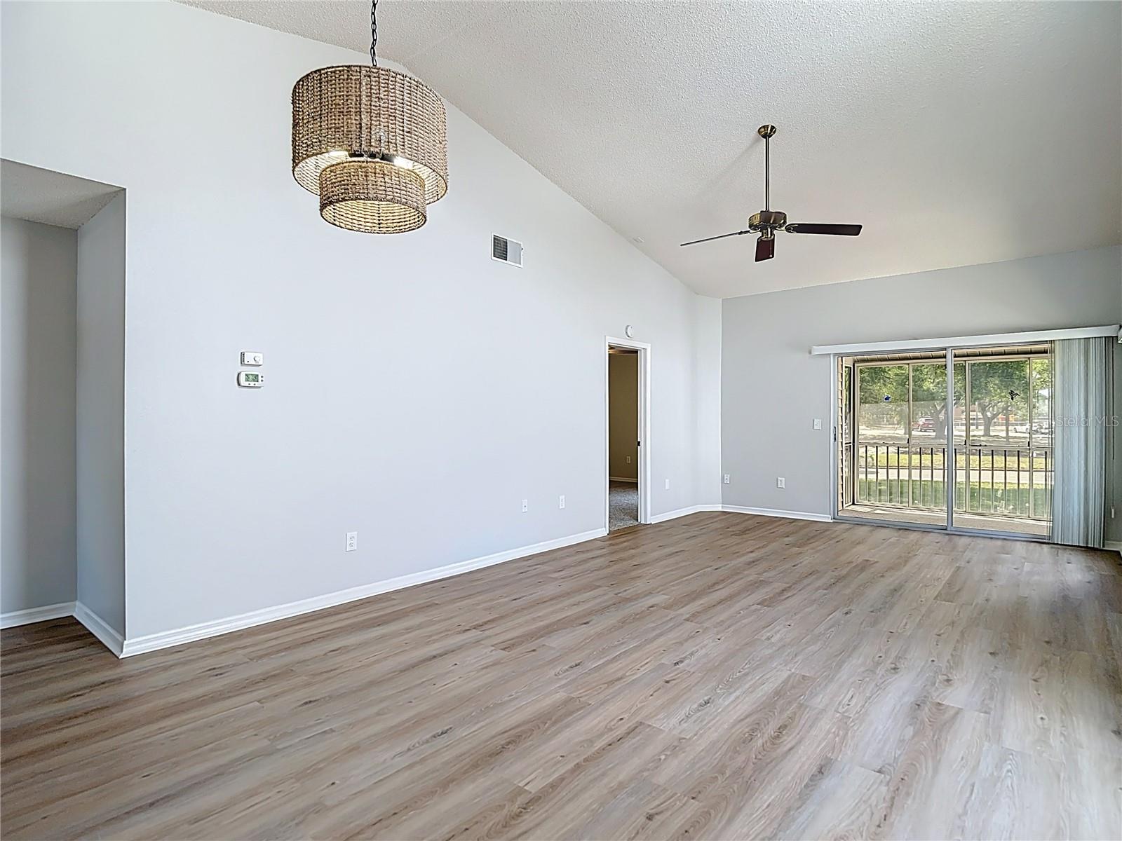 Image 15 of 86 For 12405 Eagleswood Drive D