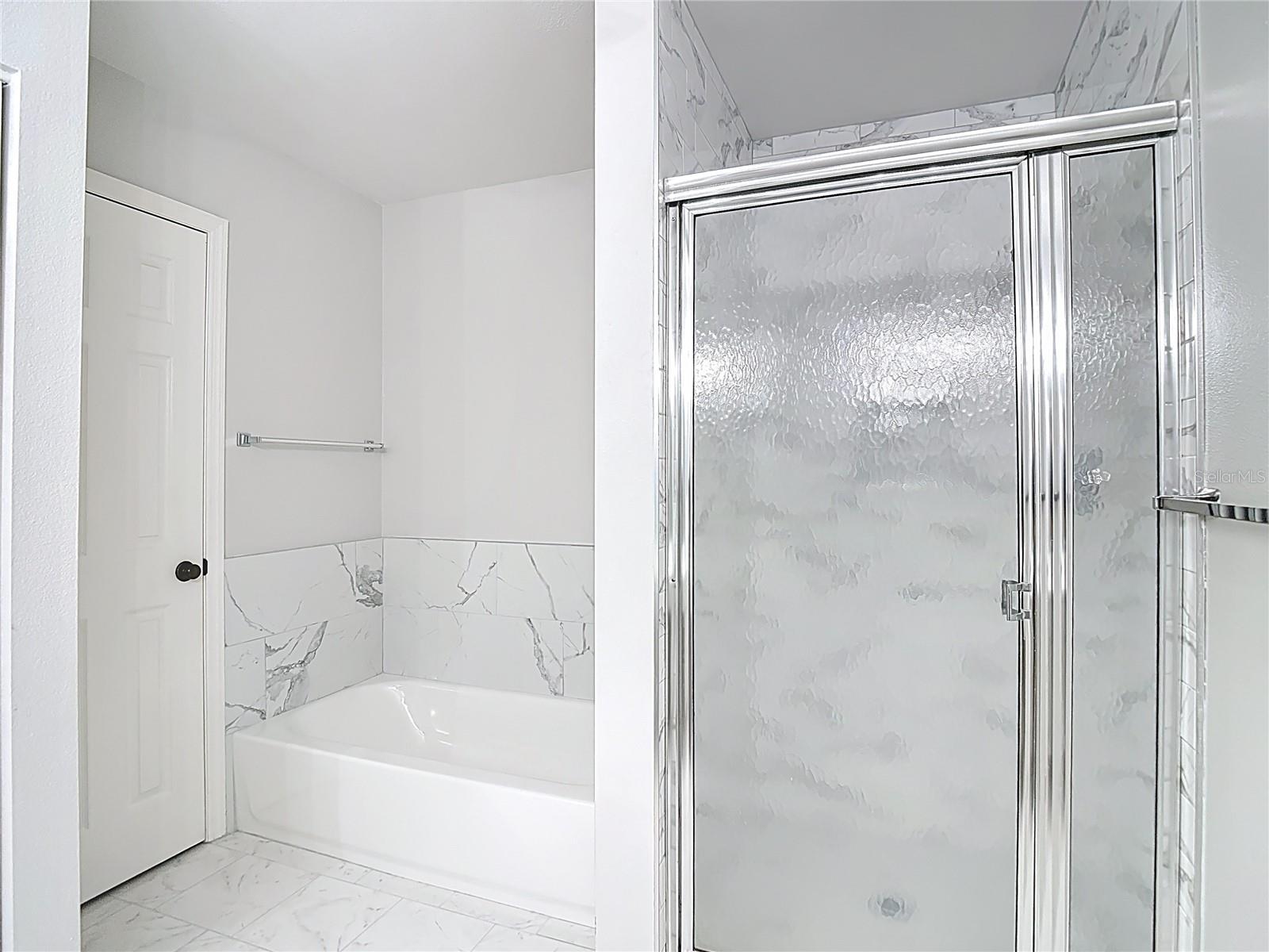 Image 32 of 86 For 12405 Eagleswood Drive D