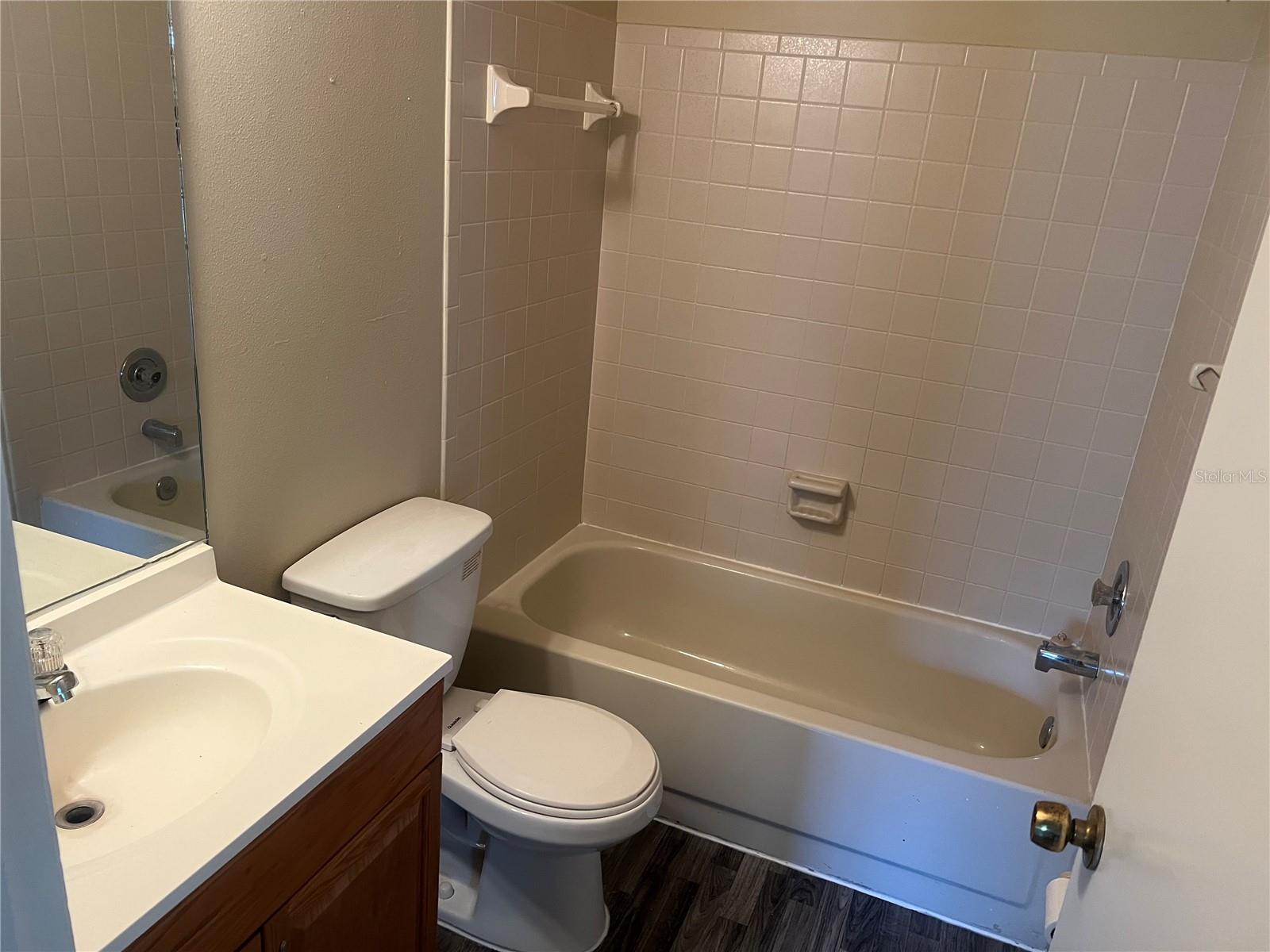 Image 9 of 11 For 7266 Pond Circle