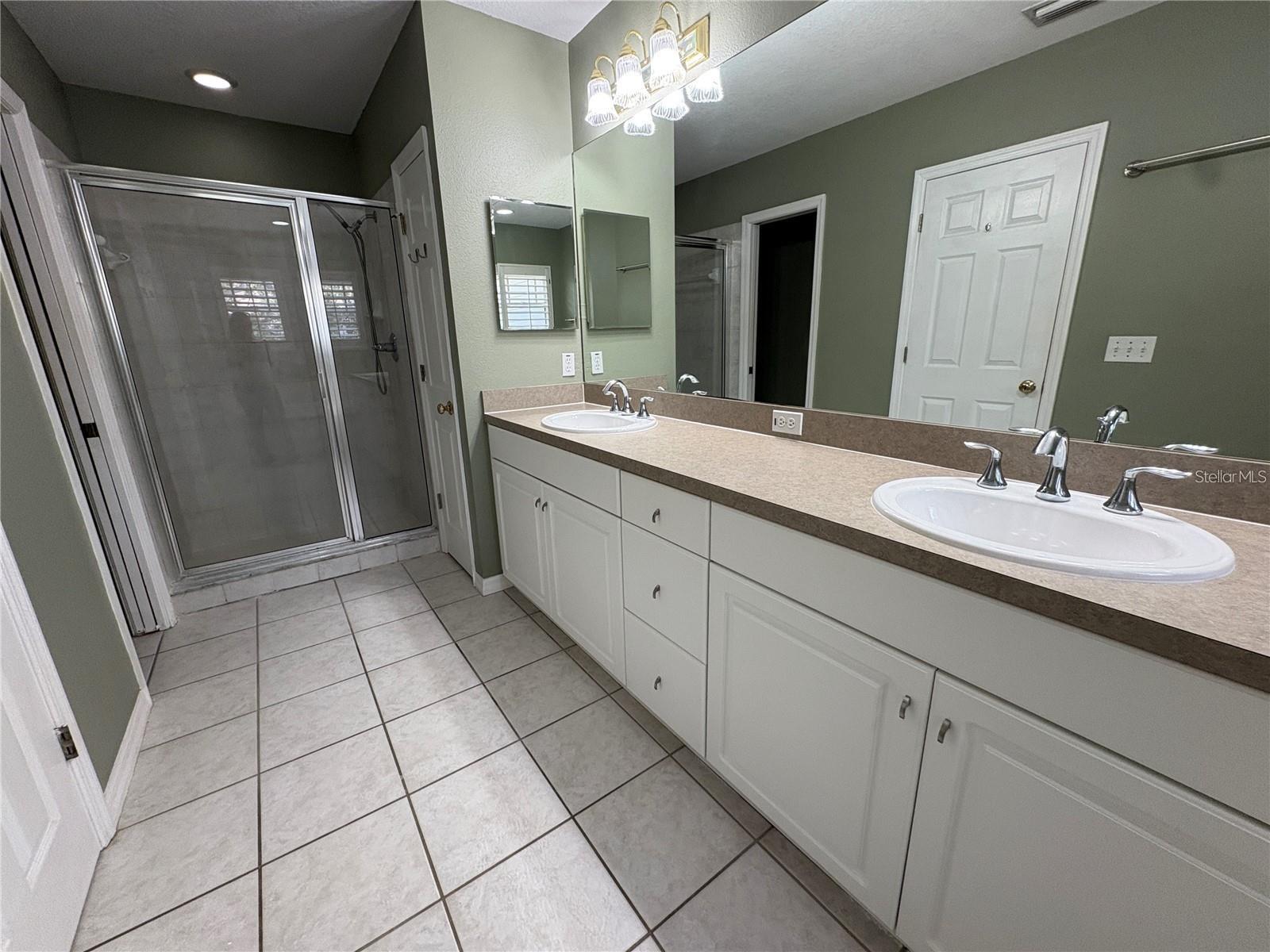 Image 17 of 29 For 2856 Bayshore Trails Drive