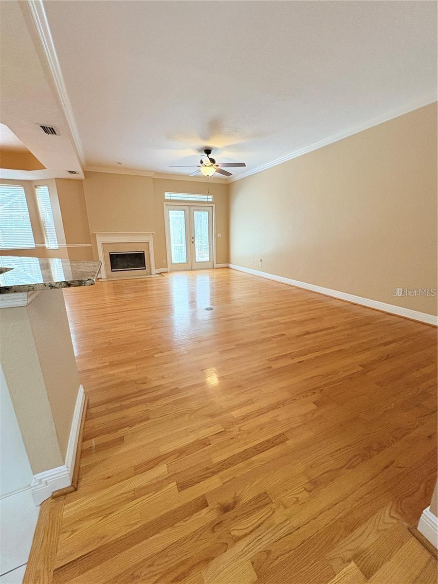 Image 8 of 29 For 2856 Bayshore Trails Drive