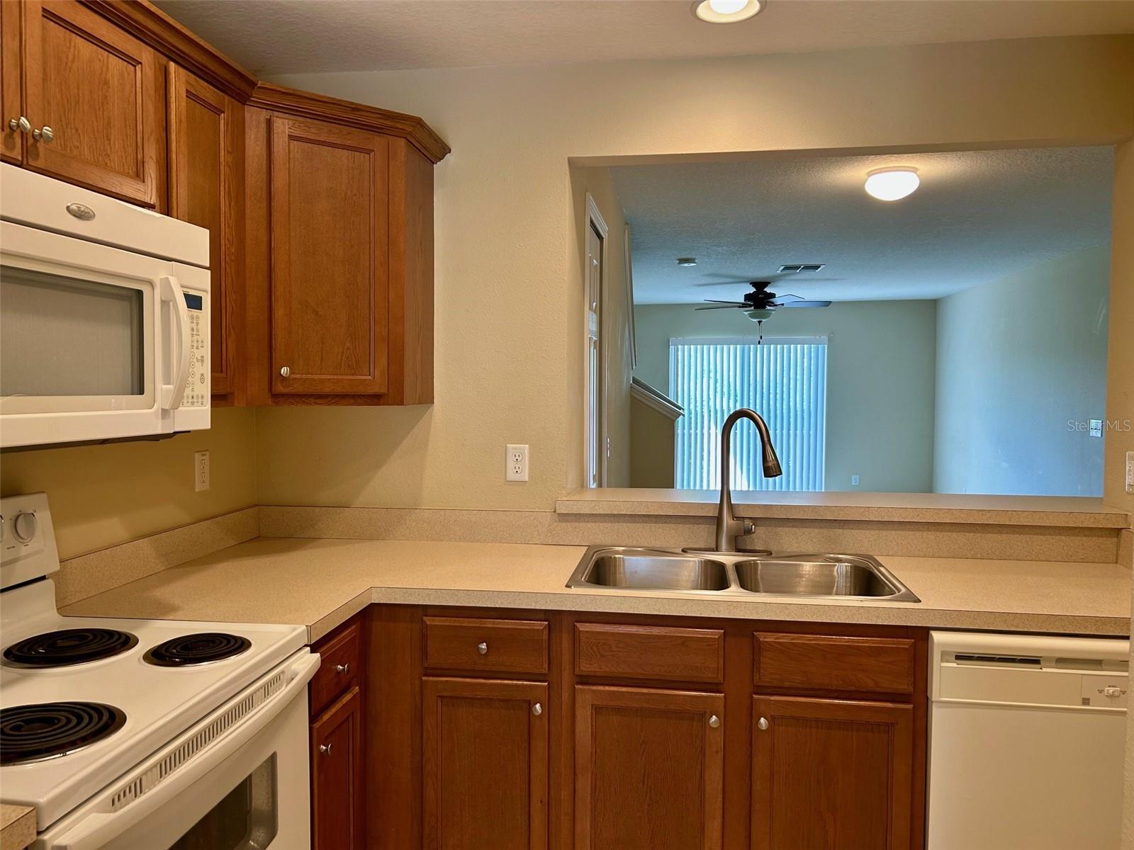 Image 5 of 23 For 2078 Sun Down Drive