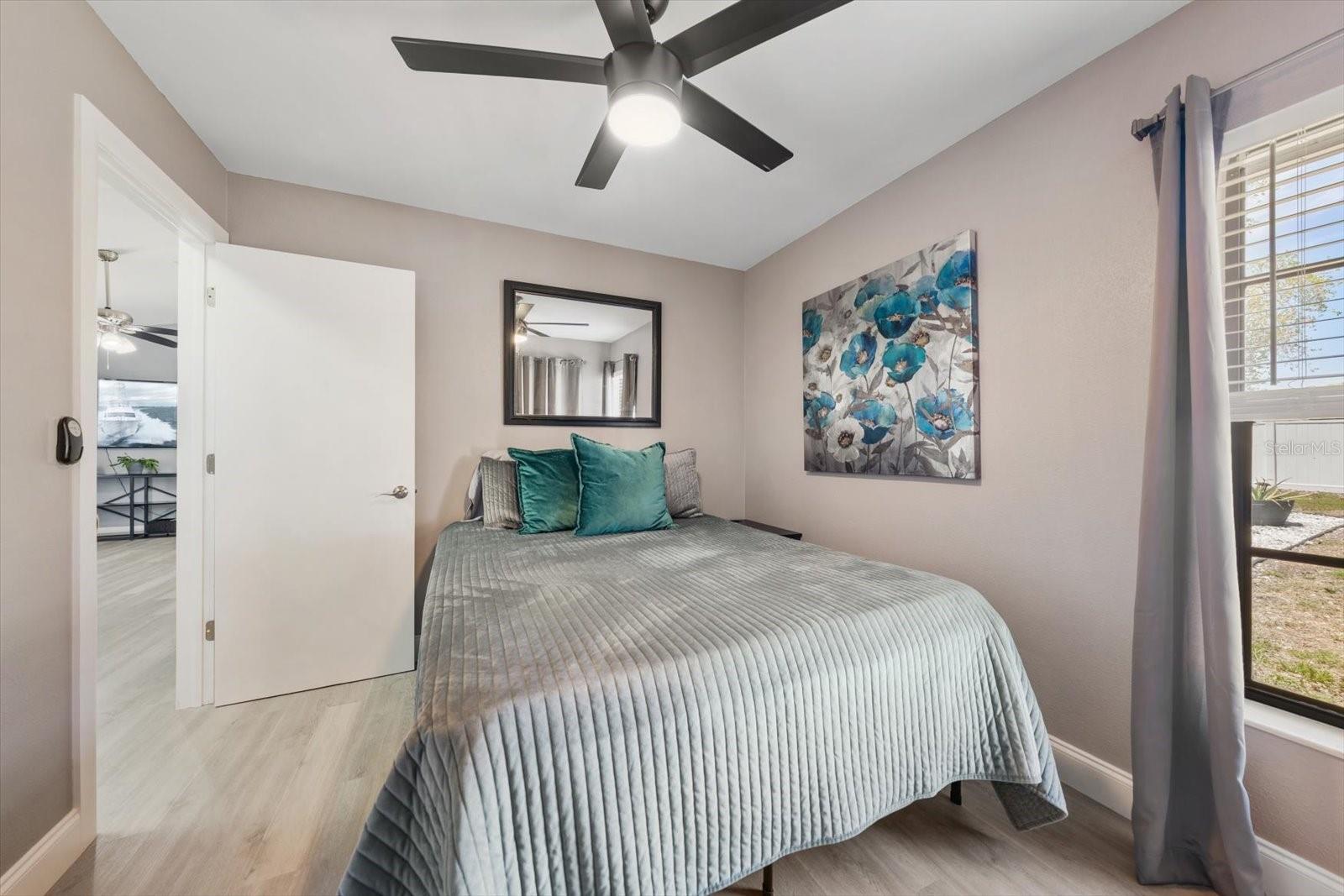 Image 13 of 18 For 1875 Arbor Drive S