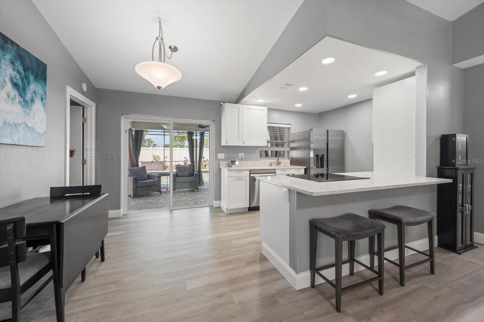 Image 6 of 18 For 1875 Arbor Drive S