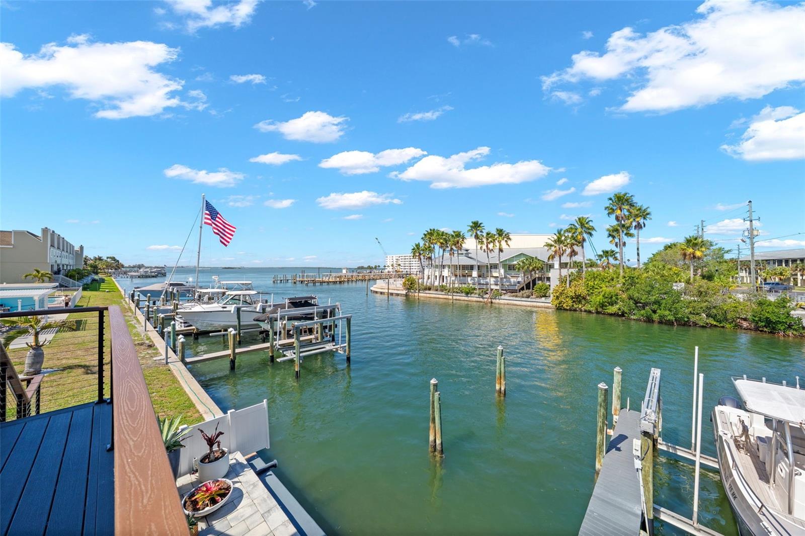 Listing photo id 61 for 439 Causeway Boulevard