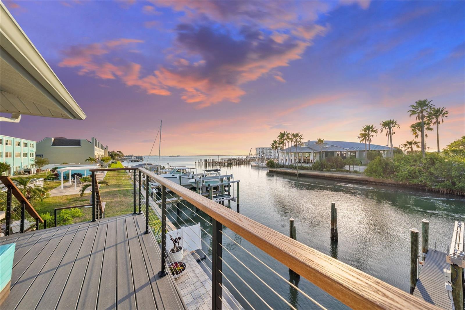 Listing photo id 68 for 439 Causeway Boulevard