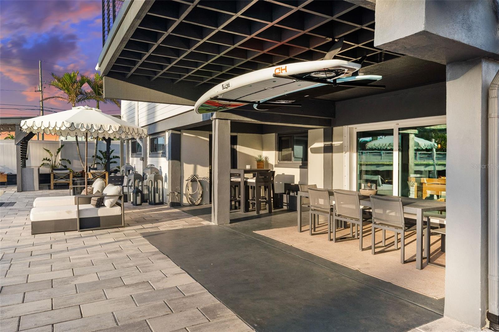 Listing photo id 73 for 439 Causeway Boulevard