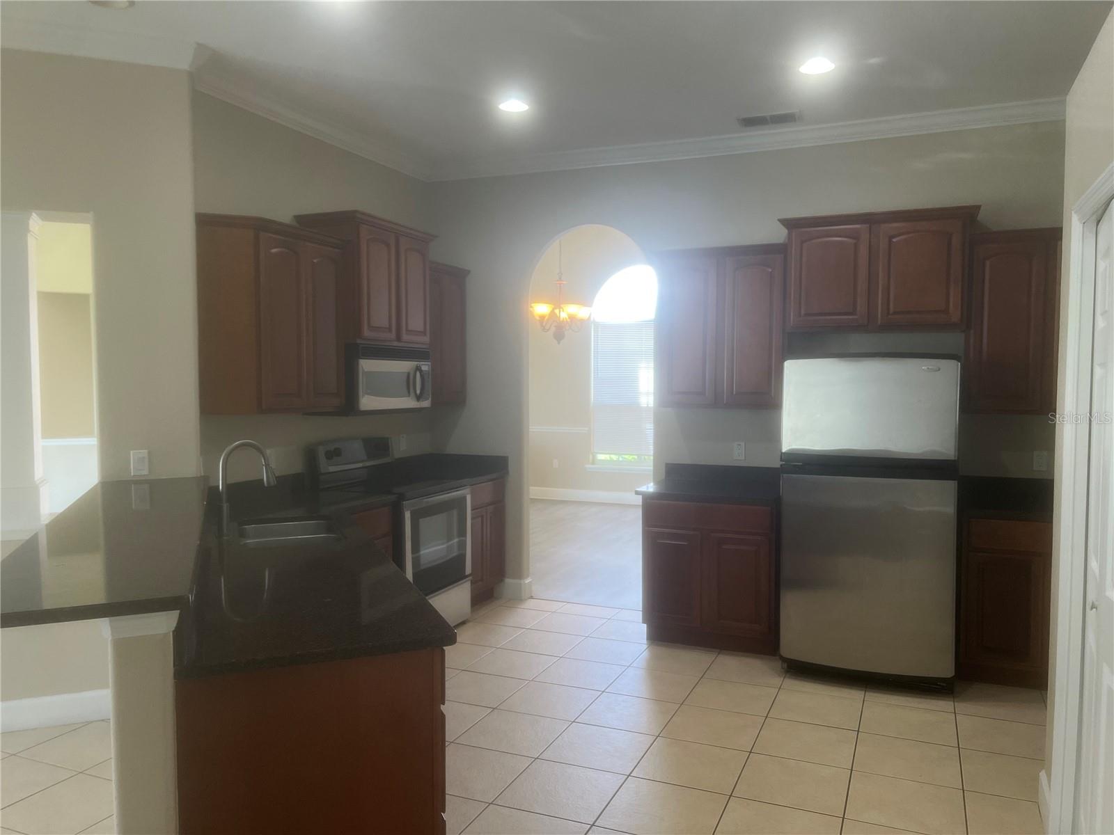 Image 12 of 21 For 2818 Kinsley Street