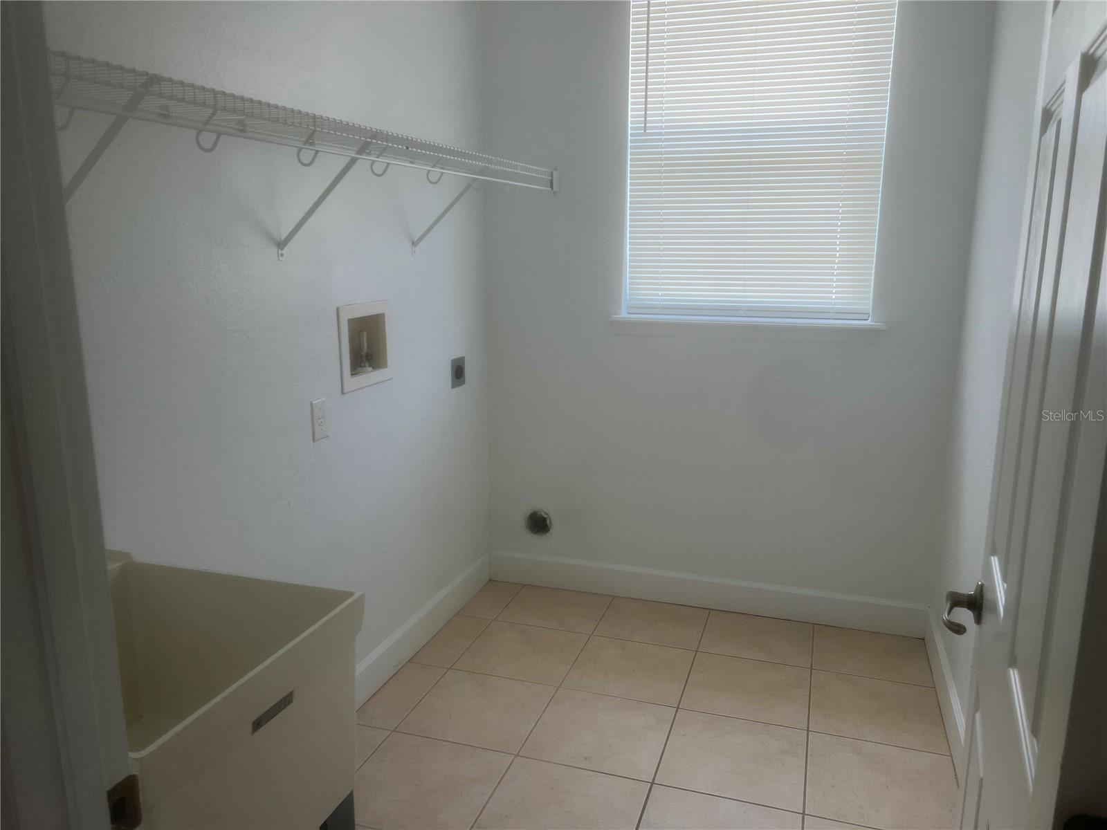 Image 15 of 21 For 2818 Kinsley Street