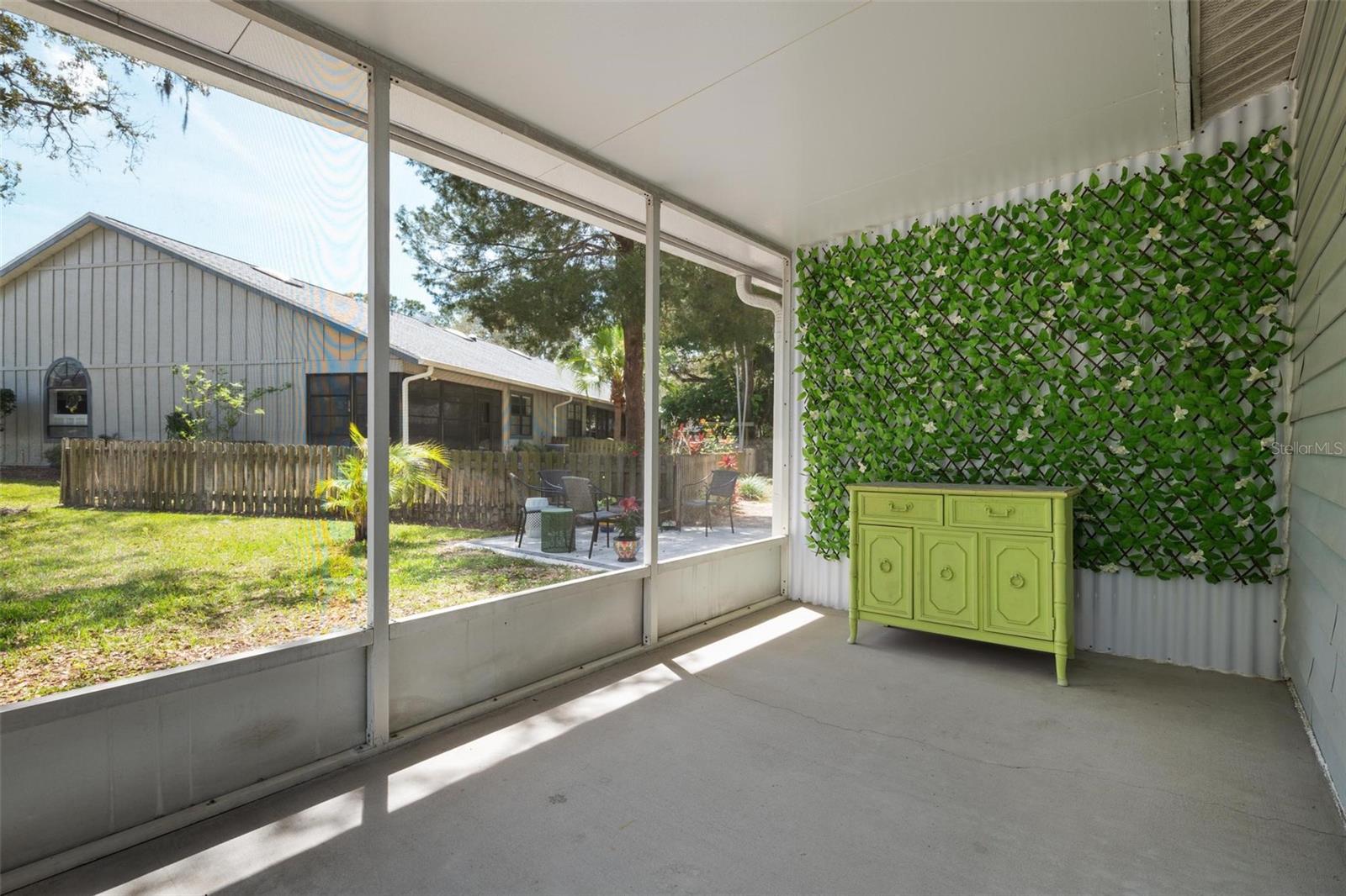 Image 9 of 13 For 39650 Us Highway 19 N 615