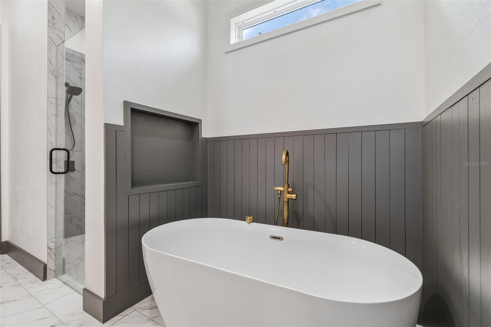 Image 22 of 39 For 1980 Old Brewster Road